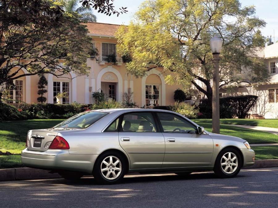  Toyota Pronard 2000 года  (фото 3 из 9)